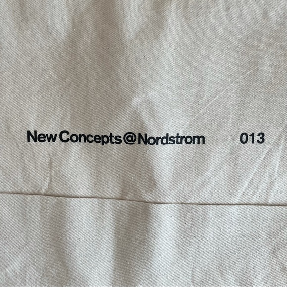 💕HP💕 FOG Essentials x Nordstrom Canvas Tote Bag - Picture 6 of 6